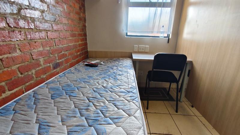 To Let 2 Bedroom Property for Rent in Die Bult North West